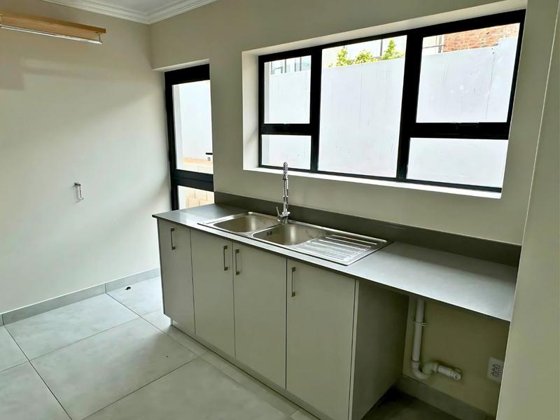 3 Bedroom Property for Sale in Monte Christo Western Cape